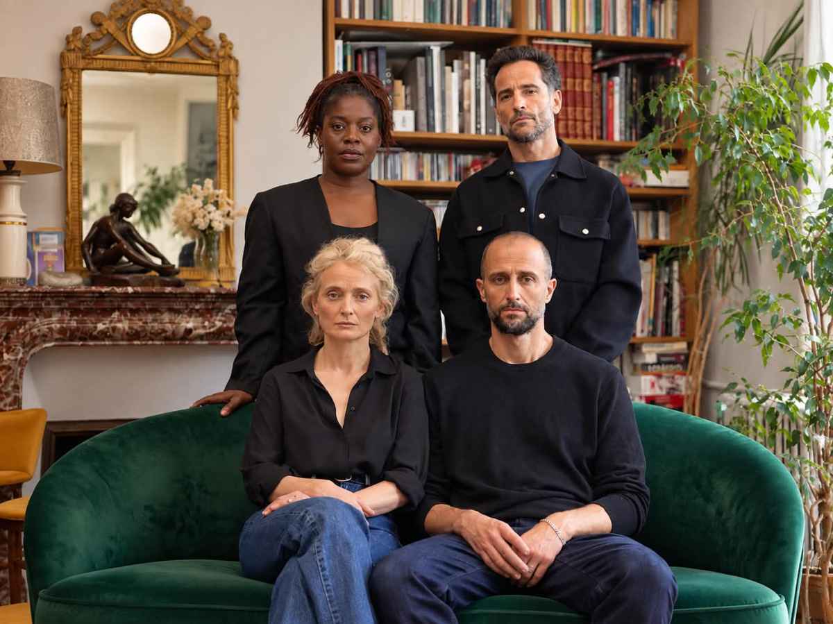 Nous étions au Théâtre Antoine pour découvrir Le Sens de l’humour, une comédie mordante et jouissive portée par quatre comédiens en pleine forme
